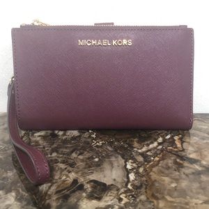 Michael Kors Jet Set Travel Merlot